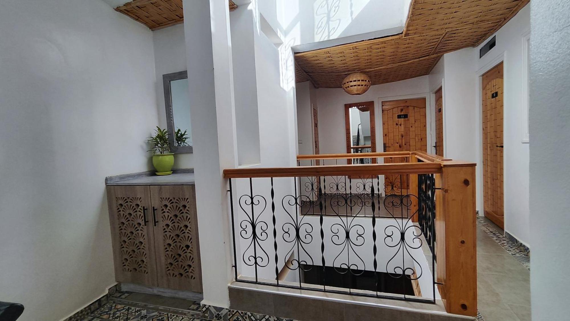 Azazoul Bigblue Surf Hostel & Coworking Space - Taghazout (Adults Only) מראה חיצוני תמונה